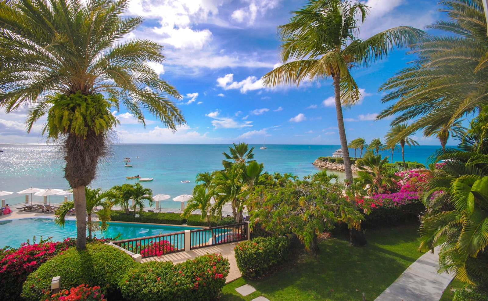 Vibrant market in San Juan, Puerto Rico